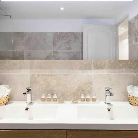 Cozy 5 Bd - *